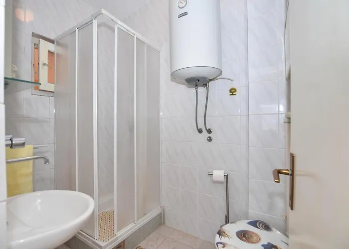 Clair Apartment Pag Town