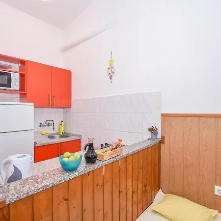 Clair Apartment Pag Town